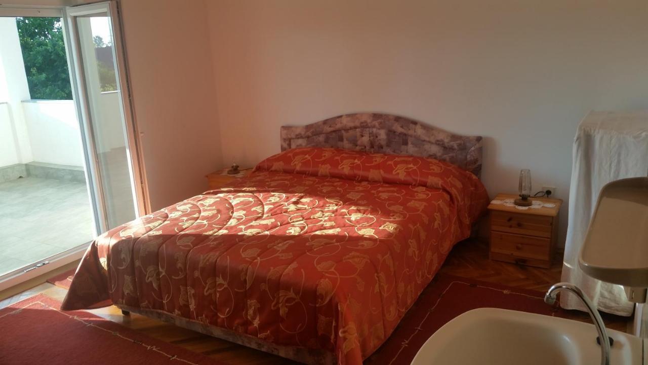 פריבלאקה Beach Apartments מראה חיצוני תמונה