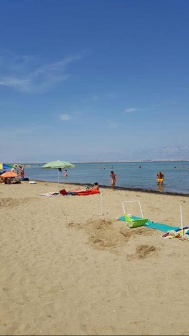 פריבלאקה Beach Apartments מראה חיצוני תמונה