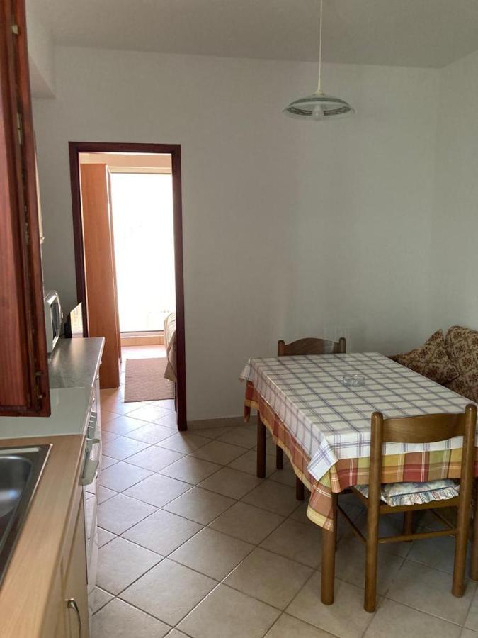 פריבלאקה Beach Apartments מראה חיצוני תמונה