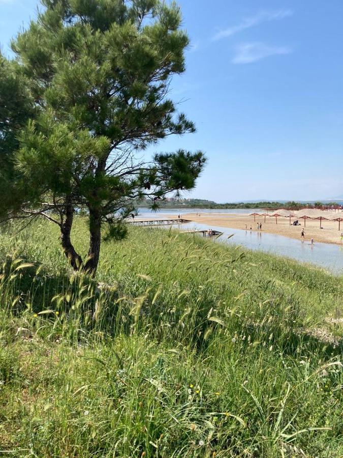 פריבלאקה Beach Apartments מראה חיצוני תמונה